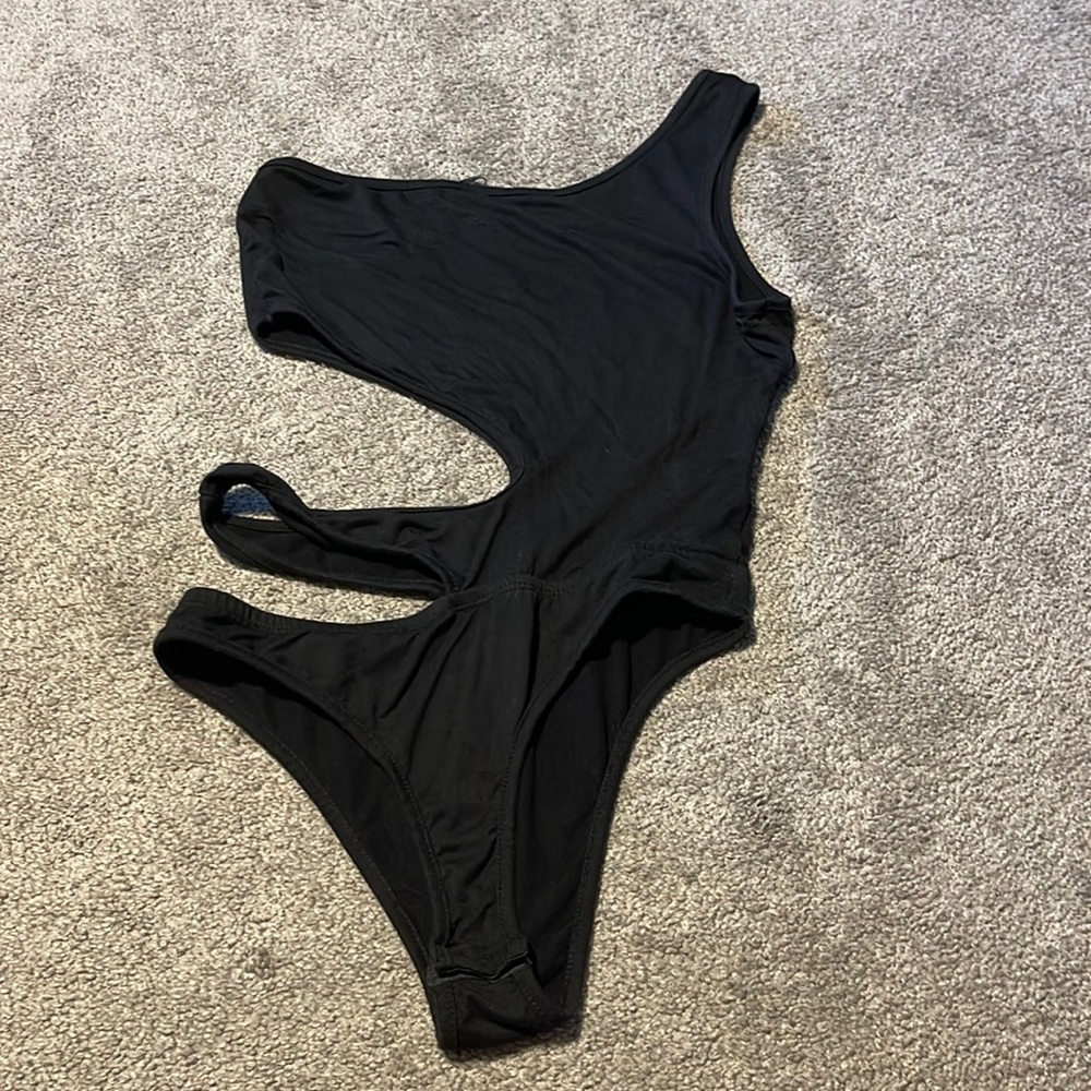 One Shoulder Cut Out Bodysuit